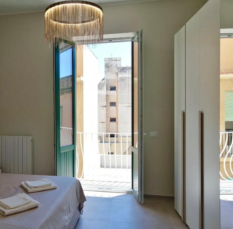Appartamenti La Fenice Trapani Exterior photo